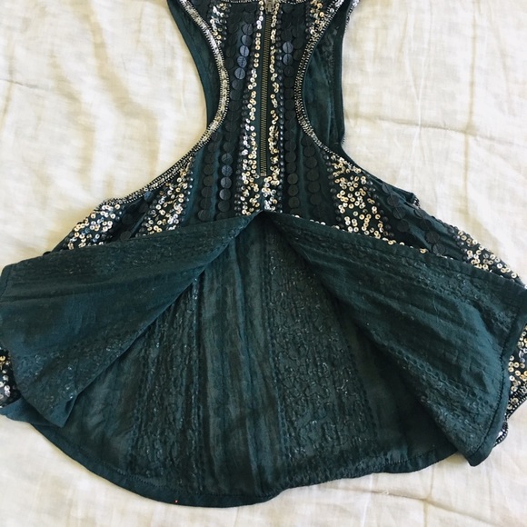 Embellished high neck tank top 🔮 - Picture 4 of 6